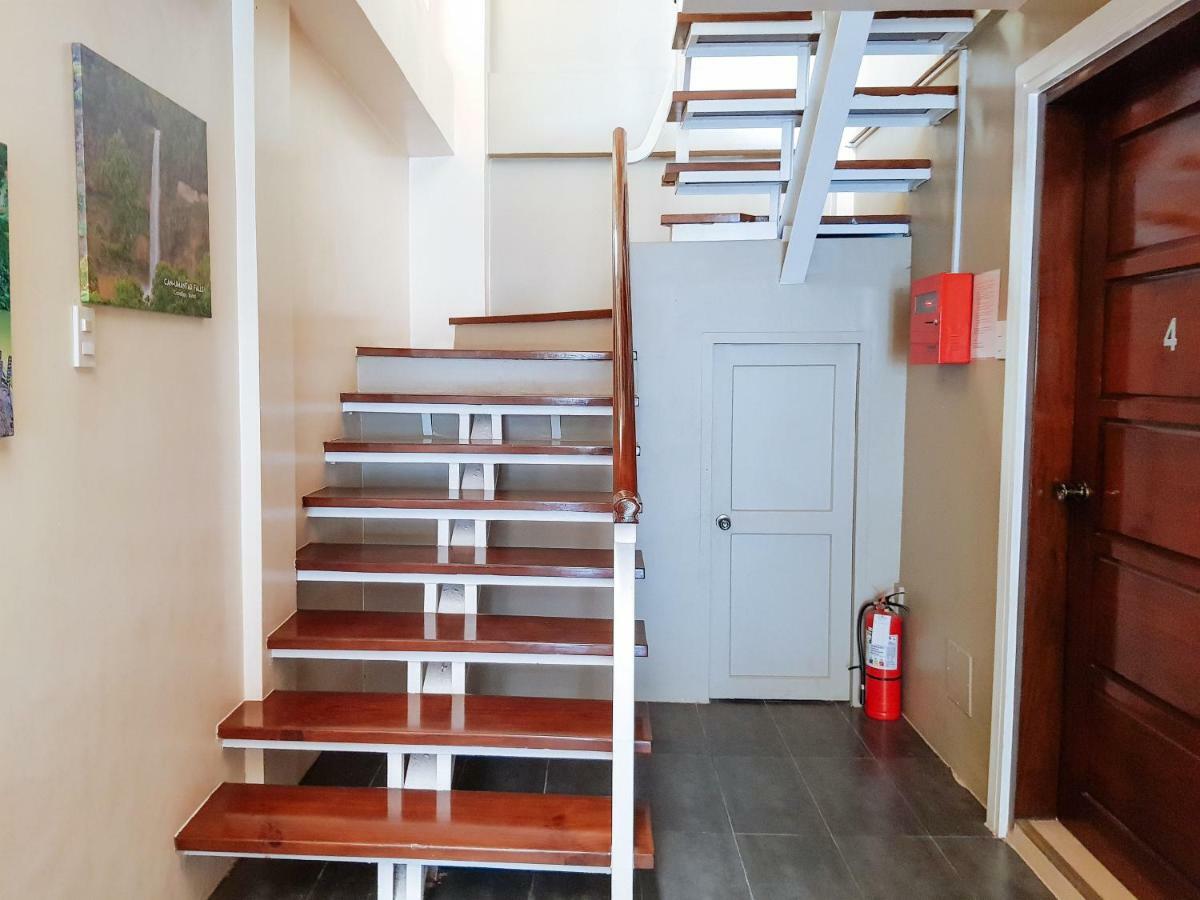 Reddoorz @ Caimito Drive Dampas Hotel Тагбиларан Сити Екстериор снимка