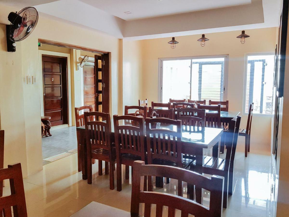 Reddoorz @ Caimito Drive Dampas Hotel Тагбиларан Сити Екстериор снимка